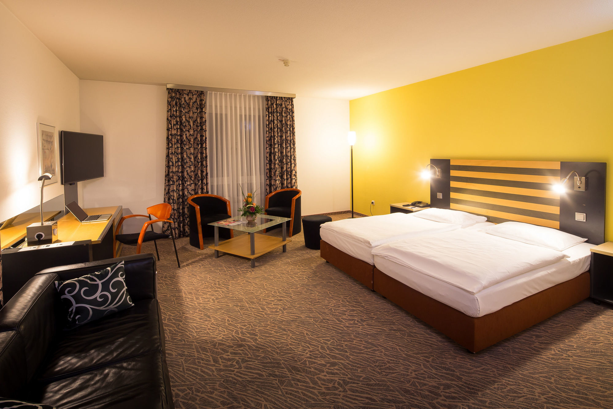 Lindner Hotel Frankfurt Hochst, Part Of Jdv By Hyatt Frankfurt am Main Rum bild